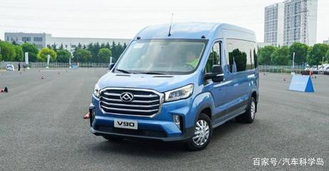 轻客究竟属于轻型还是小型客车，与家用代步车有什么区别？